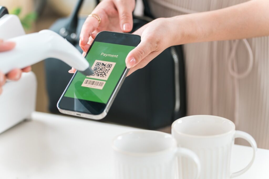 人妻チャットアプリの無料ポイントと課金の仕組みのイメージ